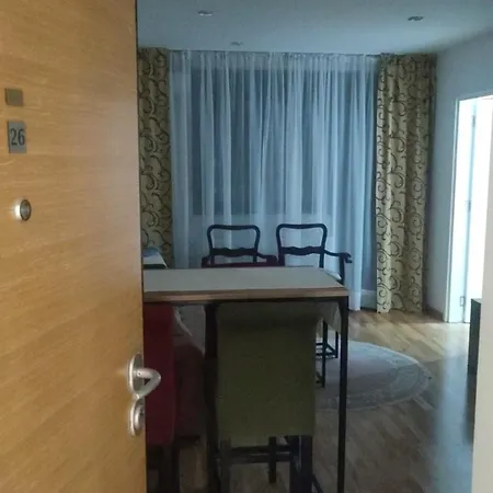 شقة Katnic ياغودينا